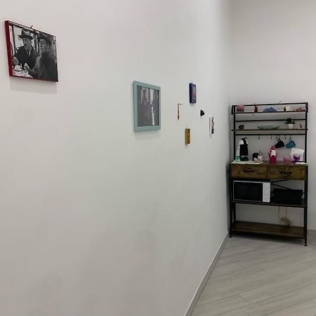 Rooms Add E Criatur Naples Luaran gambar